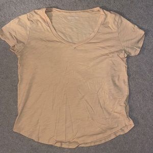 Yellow v-neck size M from AMERICAN EAGLE